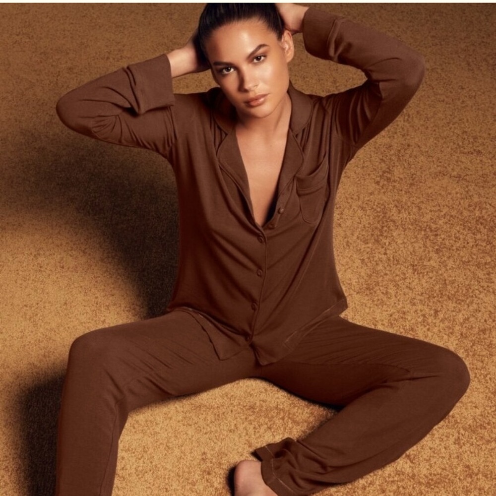SKIMS Brown Pajama Top